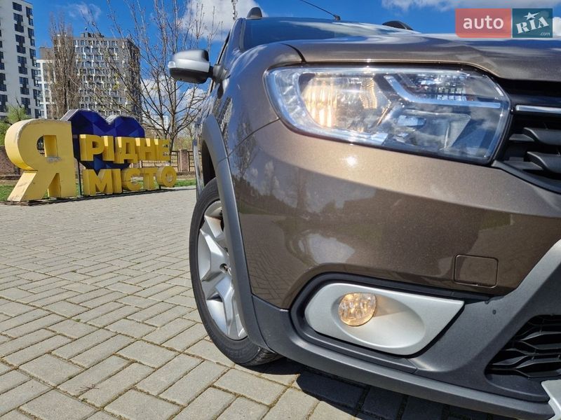 Хетчбек Renault Sandero 2021 в Кропивницькому