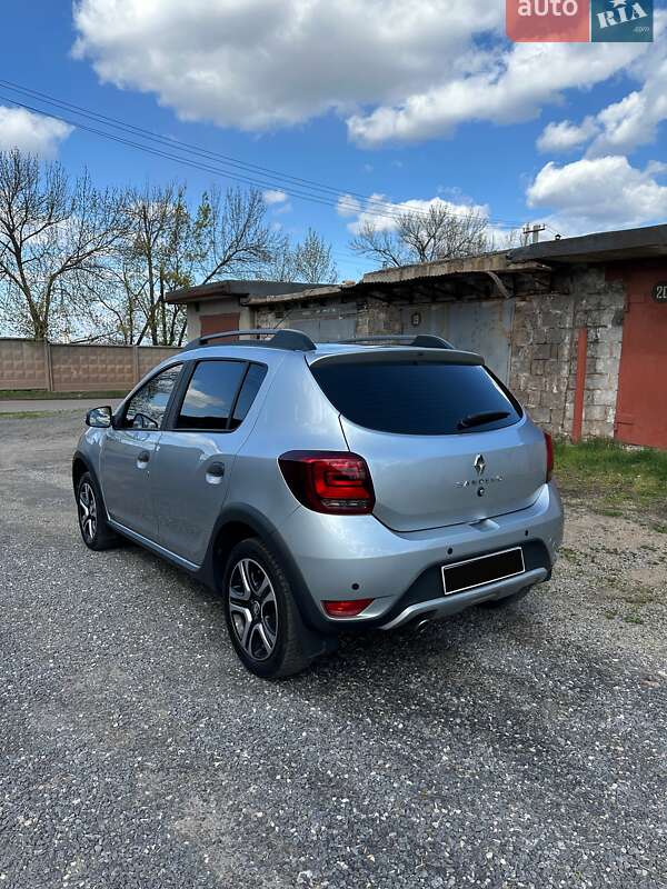 Хетчбек Renault Sandero 2020 в Кривому Розі фото 5 Хетчбек Renault Sandero 2020 в Кривому Розі