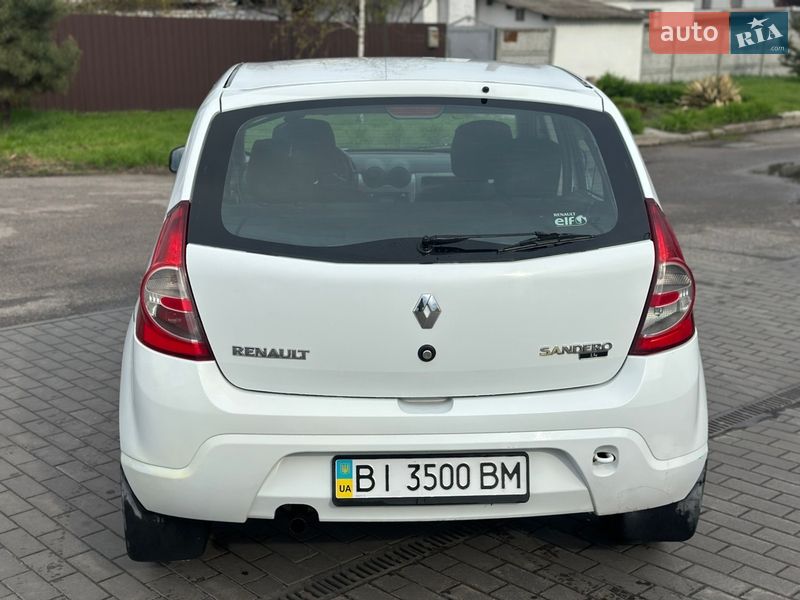 Хетчбек Renault Sandero 2012 в Кременчуці