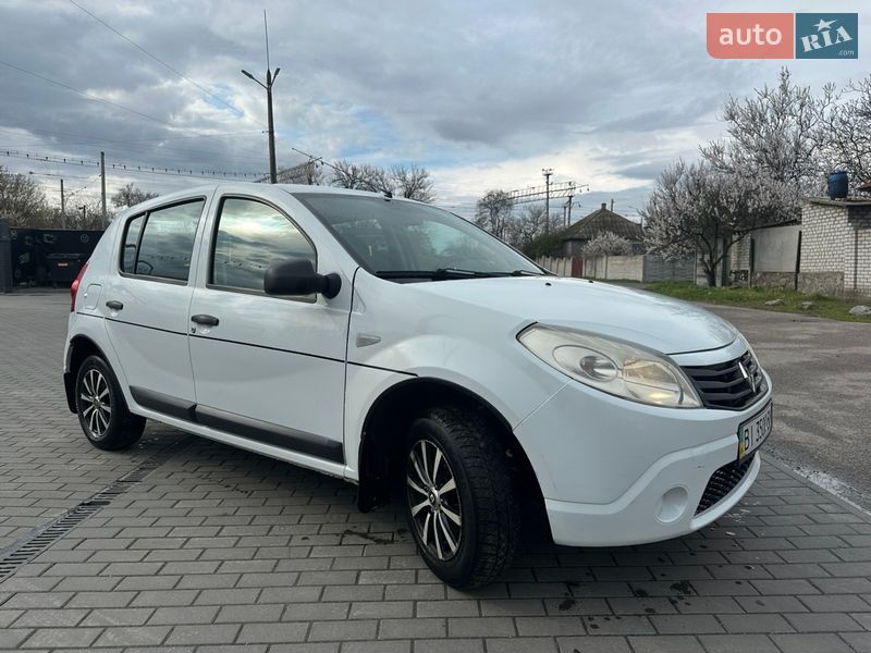 Хетчбек Renault Sandero 2012 в Кременчуці