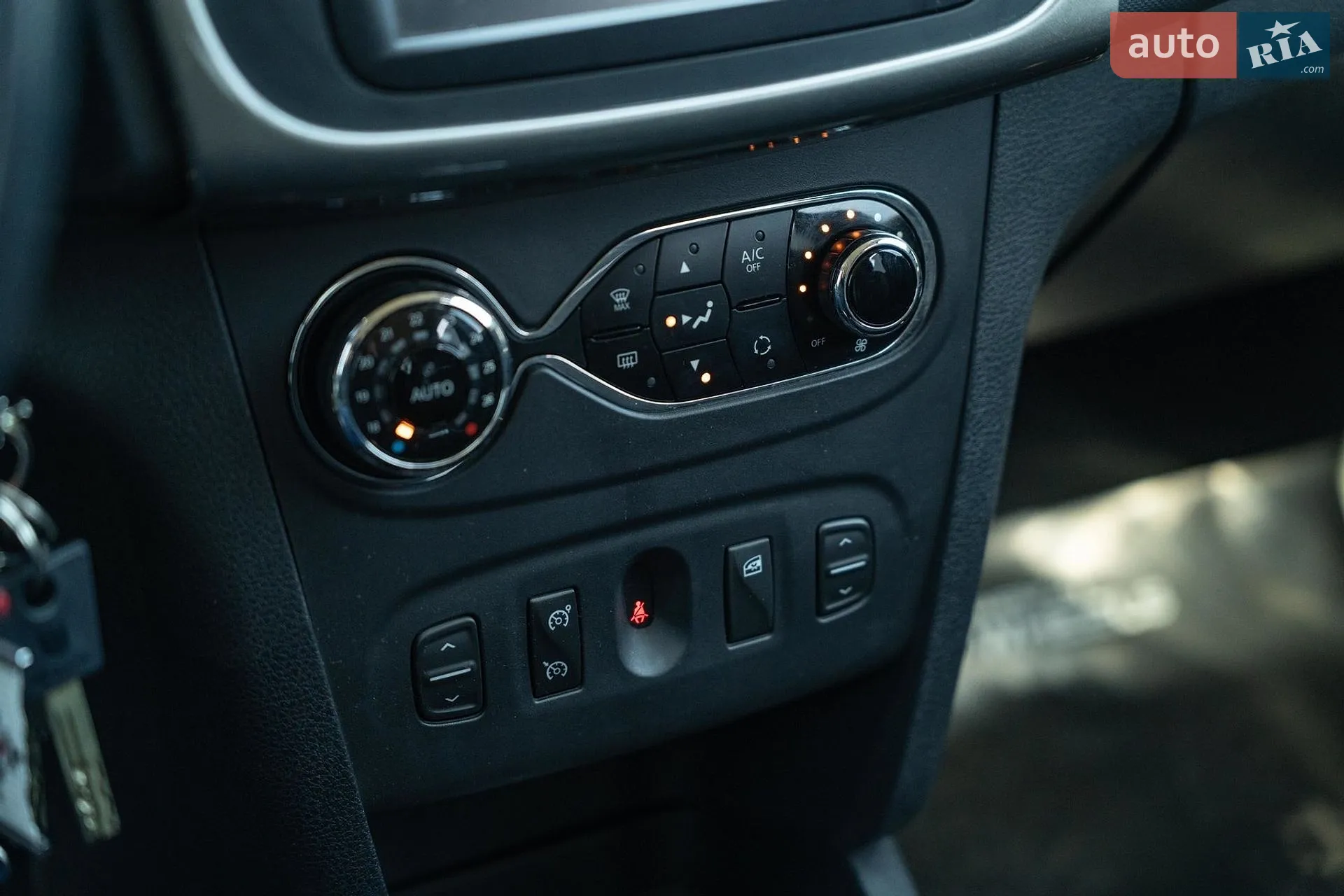 2016 Renault Sandero - мініатюра 26