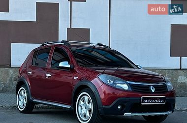 Хэтчбек Renault Sandero 2011 в Николаеве