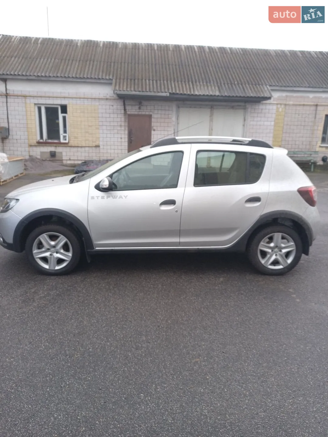 2013 Renault Sandero - мініатюра 2
