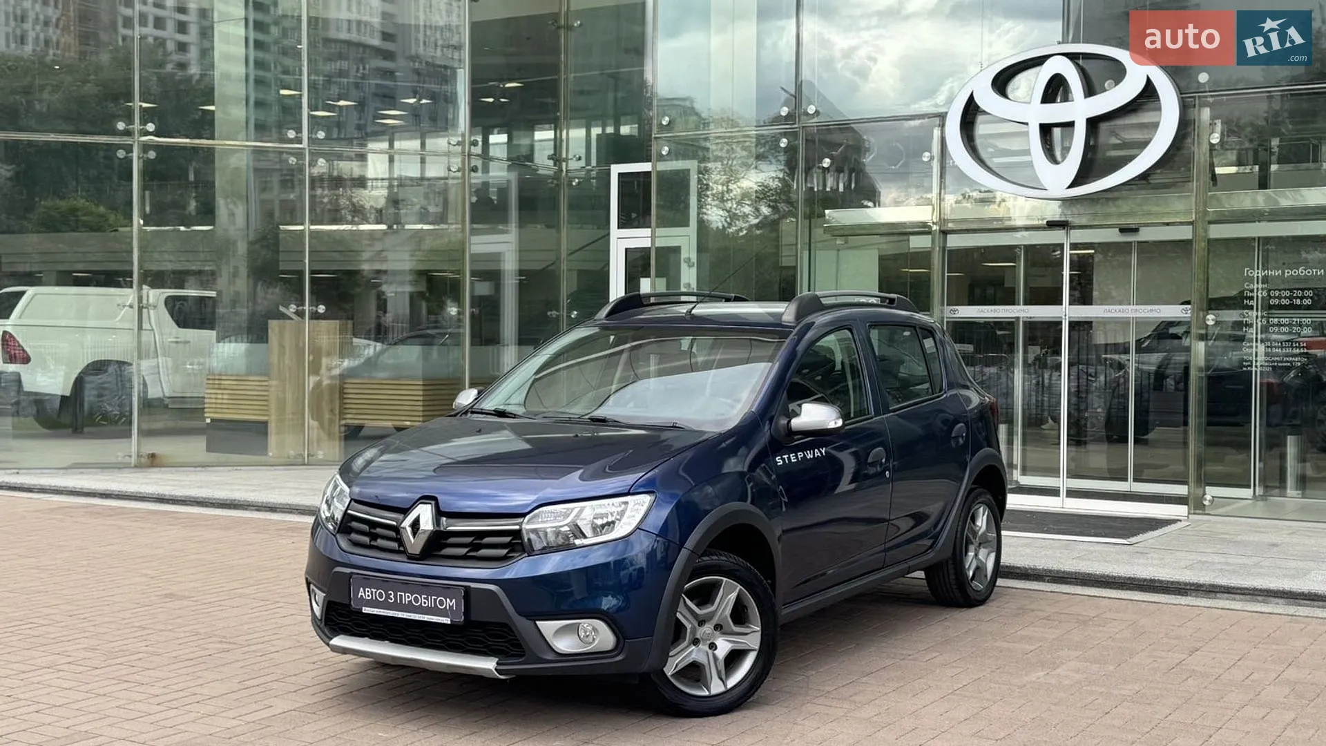 2017 Renault Sandero - фото 1