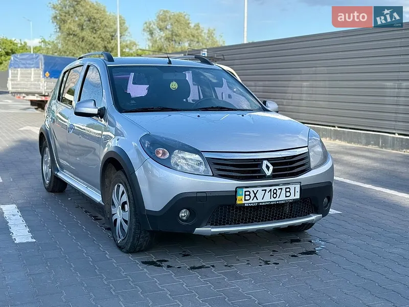 Renault Sandero 2013 VIN X7LBSRB1KDH600297 фото оголошення 4 з 67
