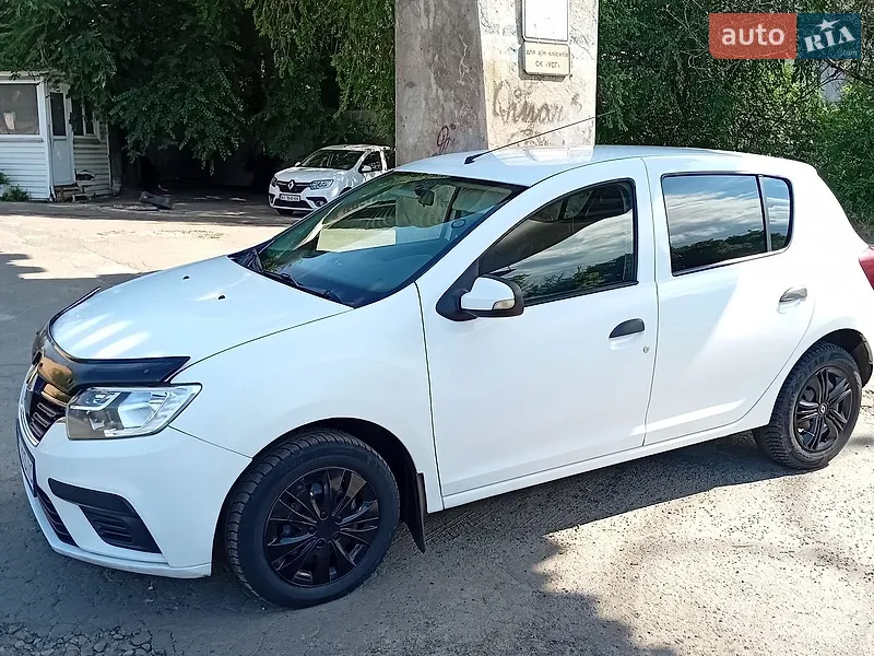 Renault Sandero