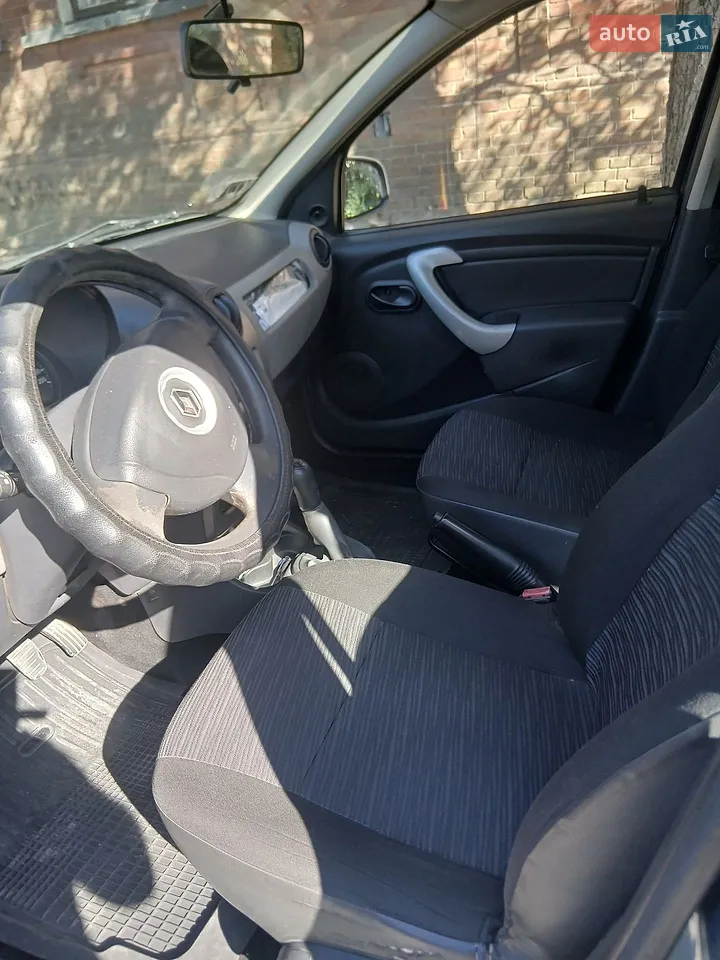 2011 Renault Sandero - мініатюра 20