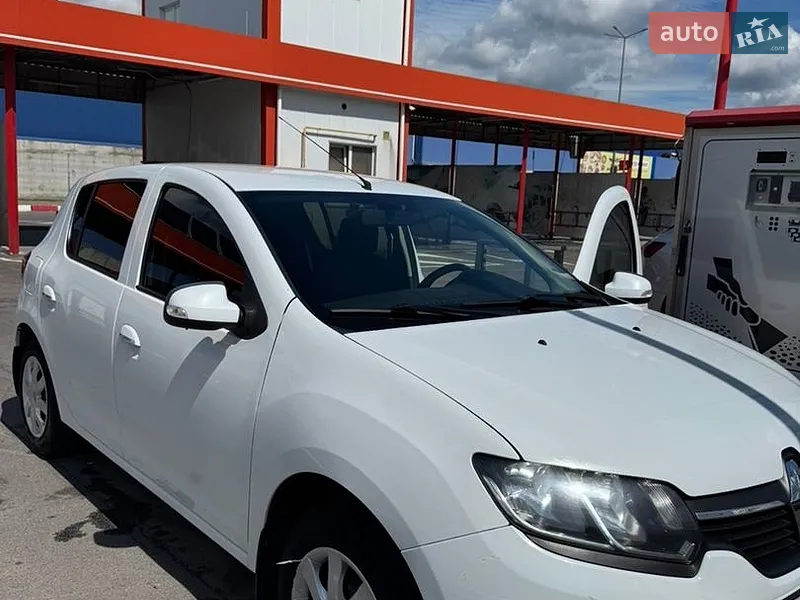 Renault Sandero