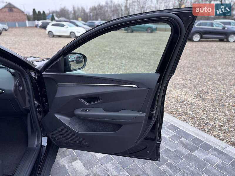 Минивэн Renault Scenic E-Tech 2025 в Коломые