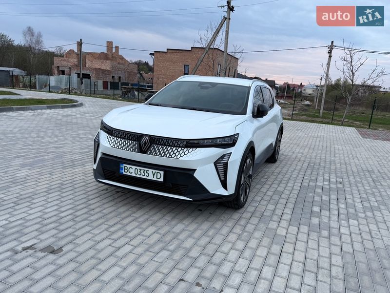 Внедорожник / Кроссовер Renault Scenic E-Tech 2024 в Львове