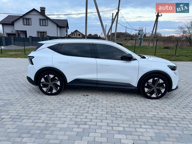 Внедорожник / Кроссовер Renault Scenic E-Tech 2024 в Львове