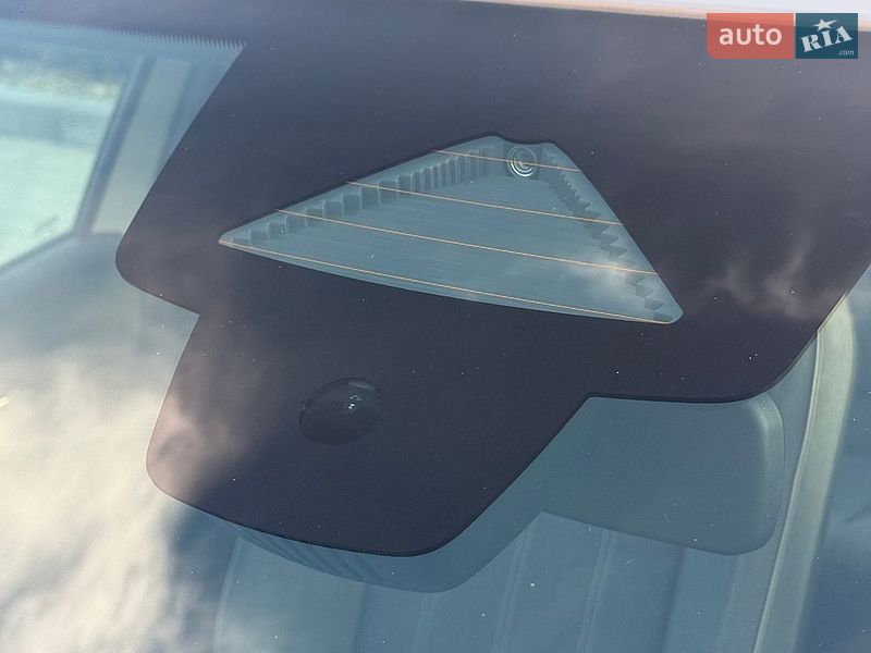 Позашляховик / Кросовер Renault Scenic E-Tech 2024 в Рівному фото 25 Позашляховик / Кросовер Renault Scenic E-Tech 2024 в Рівному