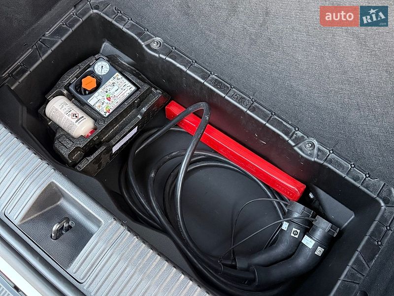Позашляховик / Кросовер Renault Scenic E-Tech 2024 в Рівному фото 59 Позашляховик / Кросовер Renault Scenic E-Tech 2024 в Рівному