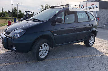 Внедорожник / Кроссовер Renault Scenic RX4 2002 в 
