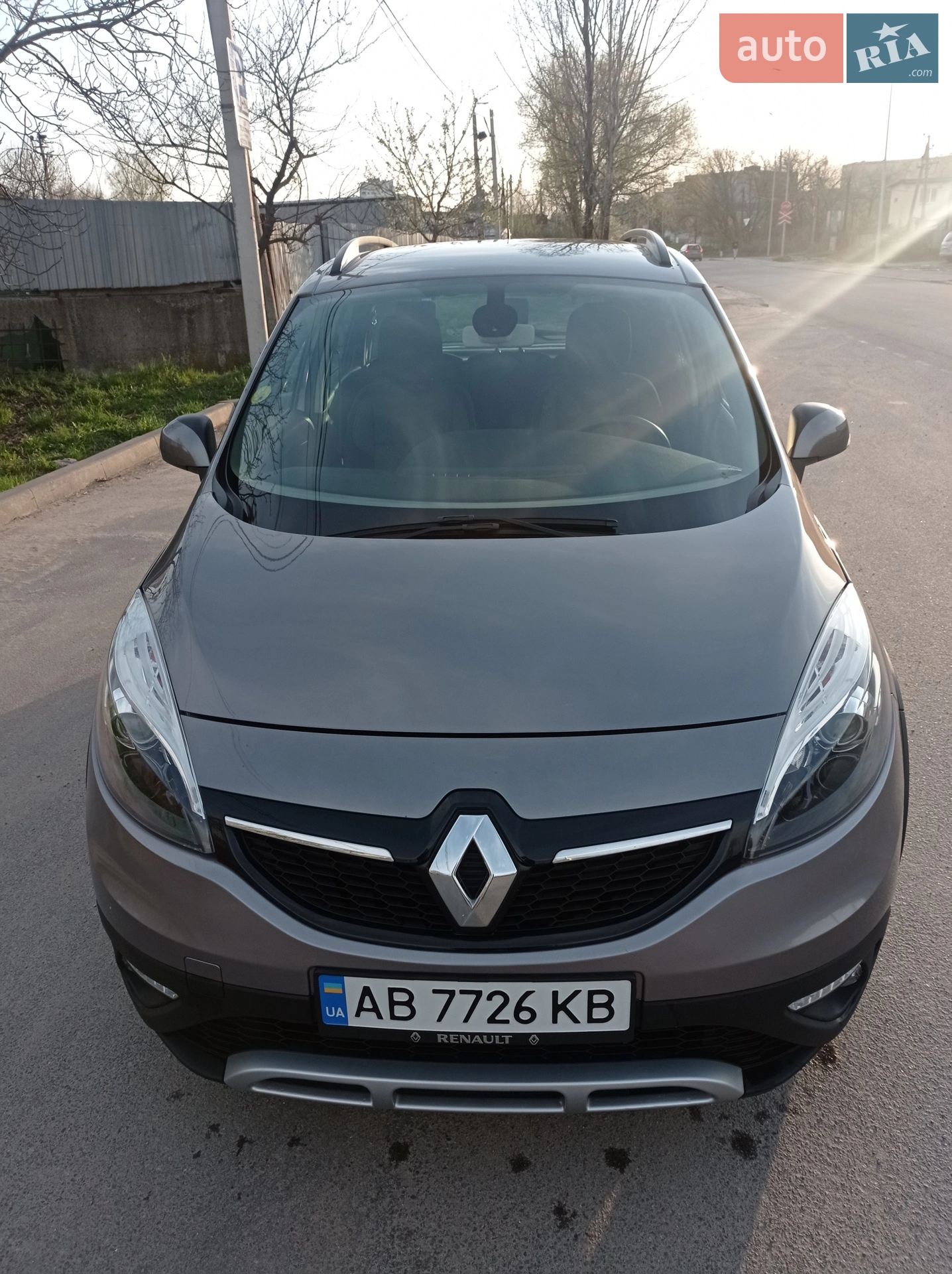 2013 Renault Scenic - мініатюра 2