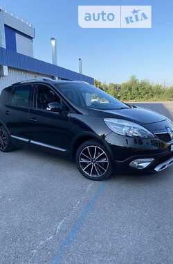 Минивэн Renault Scenic XMOD 2013 в 