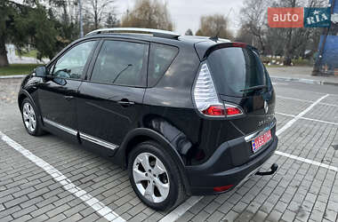 Минивэн Renault Scenic XMOD 2013 в 