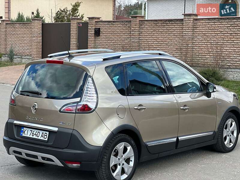 Минивэн Renault Scenic XMOD 2013 в Киеве
