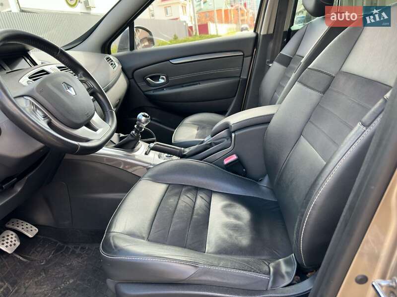 Минивэн Renault Scenic XMOD 2013 в Киеве