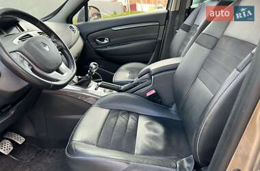 Минивэн Renault Scenic XMOD 2013 в 
