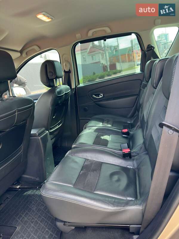 Минивэн Renault Scenic XMOD 2013 в Киеве