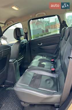 Минивэн Renault Scenic XMOD 2013 в 