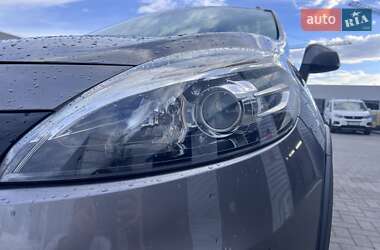 Минивэн Renault Scenic XMOD 2013 в 