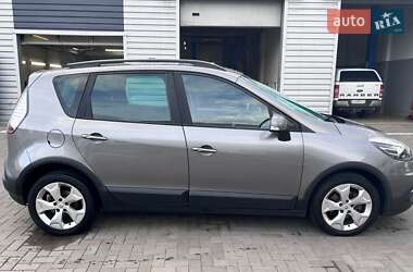 Renault Scenic XMOD 2013 Renault Scenic XMOD 2013
