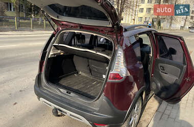 Минивэн Renault Scenic XMOD 2013 в 