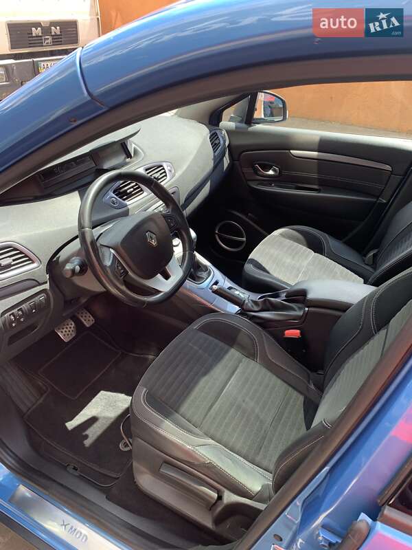 Минивэн Renault Scenic XMOD 2014 в Ровно