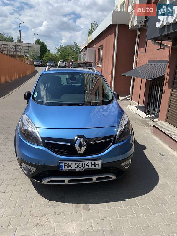 Минивэн Renault Scenic XMOD 2014 в Ровно
