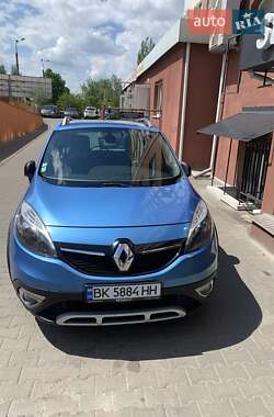 Минивэн Renault Scenic XMOD 2014 в 
