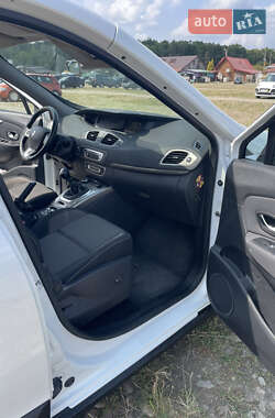 Минивэн Renault Scenic XMOD 2013 в 