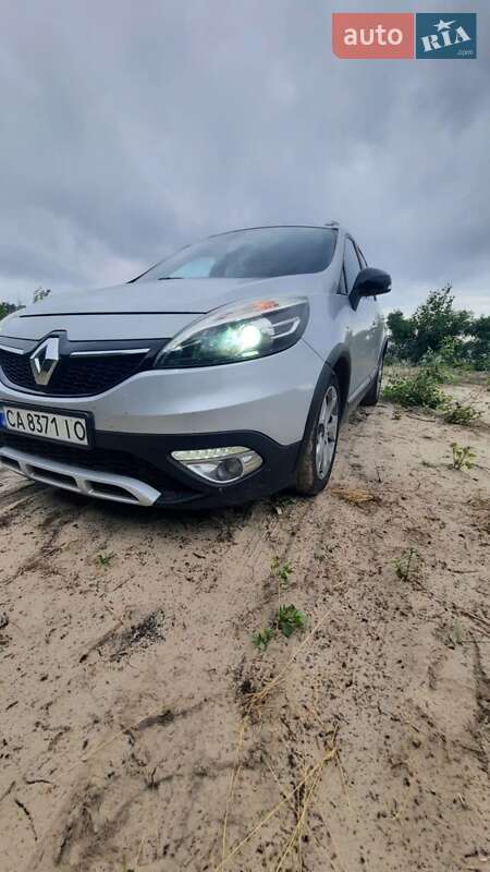 Минивэн Renault Scenic XMOD 2013 в Черкассах
