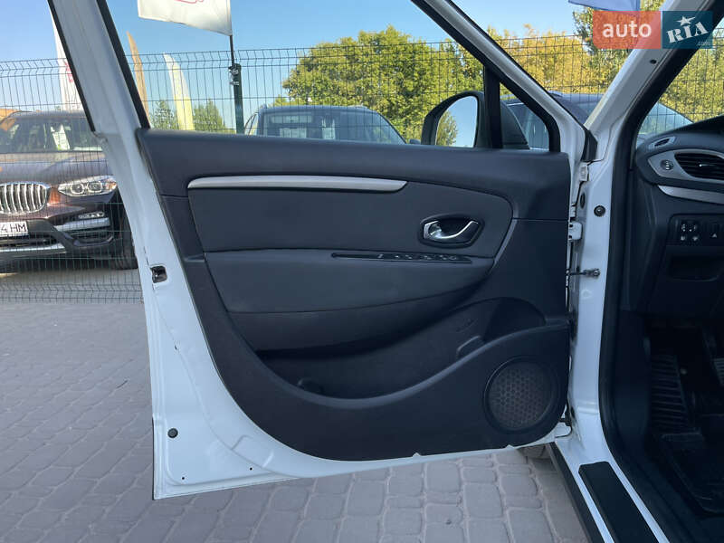 Минивэн Renault Scenic XMOD 2013 в Бердичеве