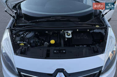 Минивэн Renault Scenic XMOD 2013 в 