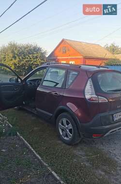 Мінівен Renault Scenic XMOD 2013 в Карлівці