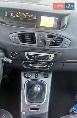 Мінівен Renault Scenic XMOD 2013 в Карлівці