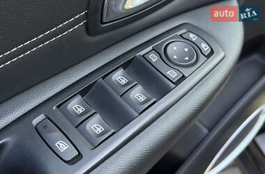 Мінівен Renault Scenic XMOD 2014 в 