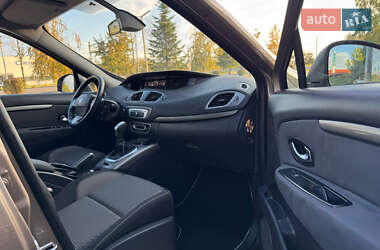 Минивэн Renault Scenic XMOD 2016 в 