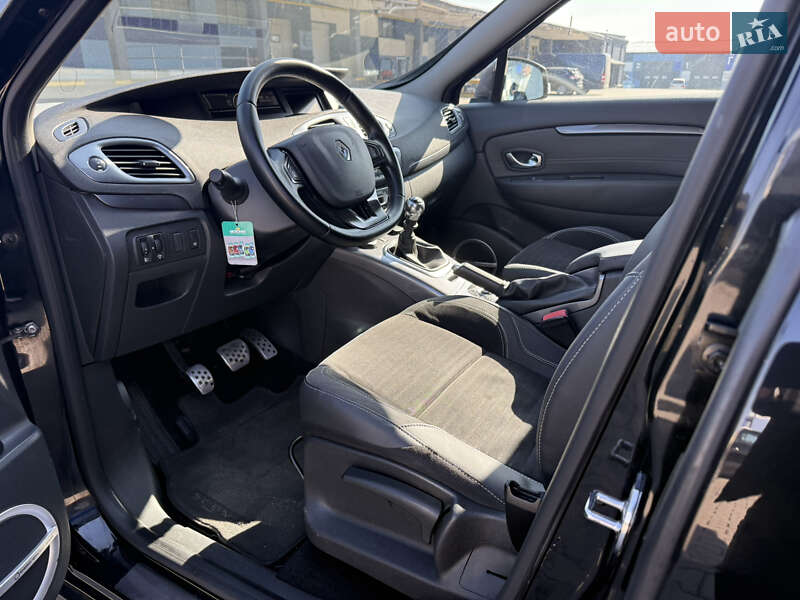 Мінівен Renault Scenic XMOD 2014 в Рівному