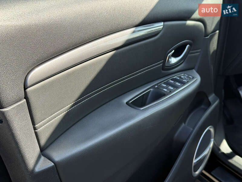 Мінівен Renault Scenic XMOD 2014 в Рівному