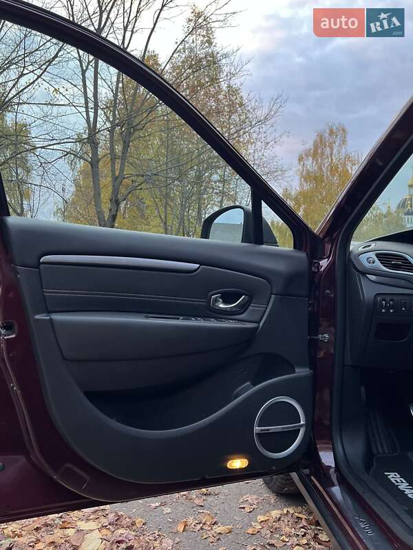 Мінівен Renault Scenic XMOD 2013 в Рівному