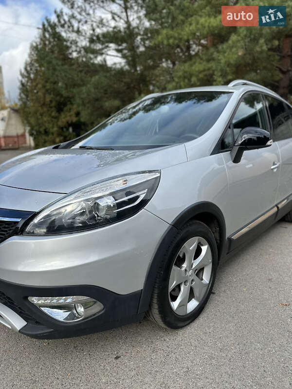 Мінівен Renault Scenic XMOD 2013 в Луцьку