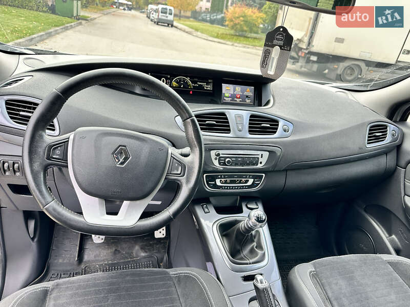 Мінівен Renault Scenic XMOD 2013 в Луцьку