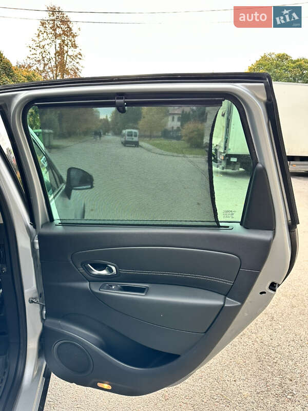 Мінівен Renault Scenic XMOD 2013 в Луцьку