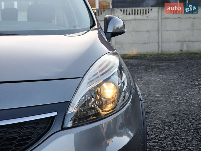 Минивэн Renault Scenic XMOD 2013 в Луцке фото 10 Минивэн Renault Scenic XMOD 2013 в Луцке