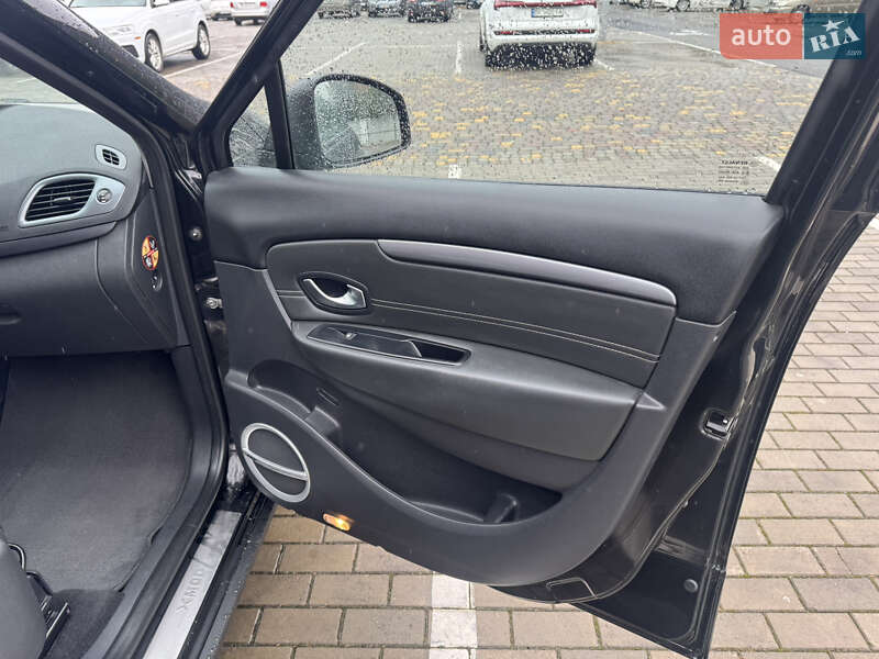 Мінівен Renault Scenic XMOD 2013 в Луцьку фото 10 Мінівен Renault Scenic XMOD 2013 в Луцьку