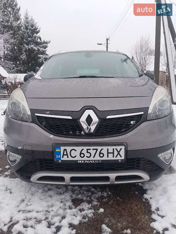 Минивэн Renault Scenic XMOD 2014 в Старой Выжевке
