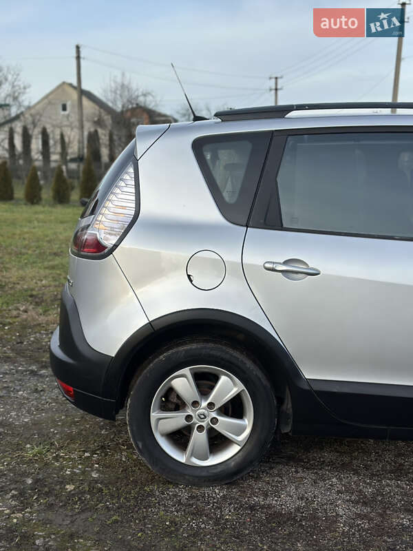 Минивэн Renault Scenic XMOD 2014 в Львове